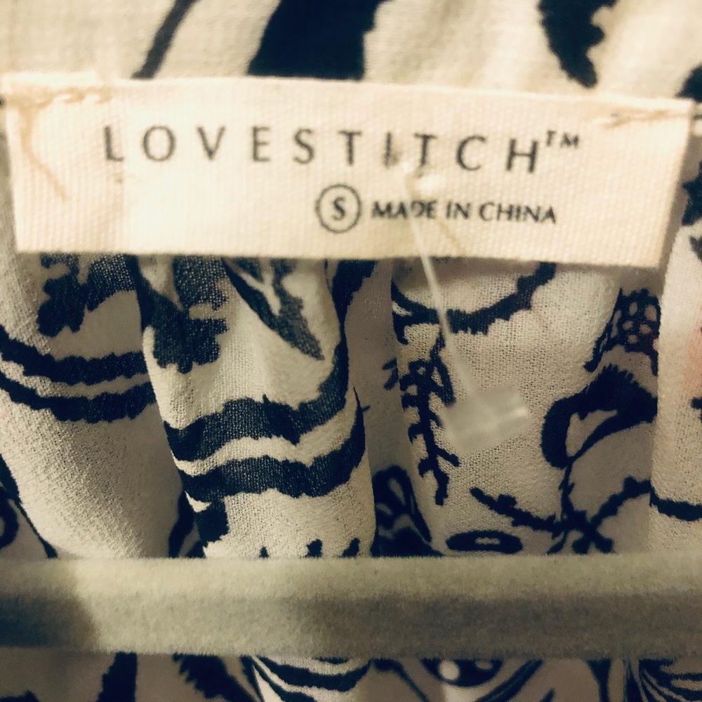 Lovestitch - Picture 5 of 7